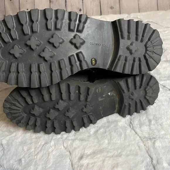 Vince Camino Women's Messtia Buckle Lug Sole Boots size 7.5 - Picture 7 of 8